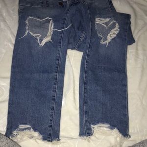 High Rise ripped boyfriend jeans